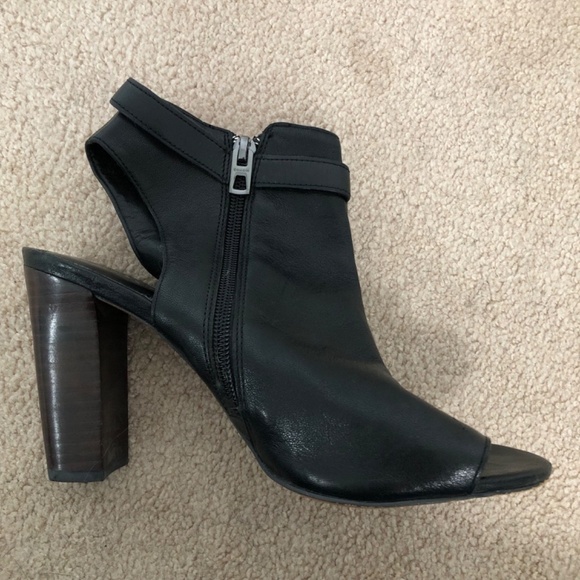 Coach Lafayette Black Peep Toe Booties Size 8B - Picture 3 of 8